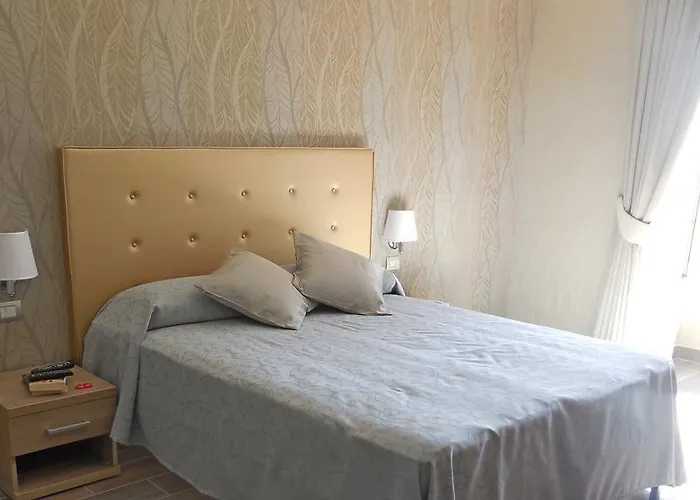Domus Laurae 3* רומא