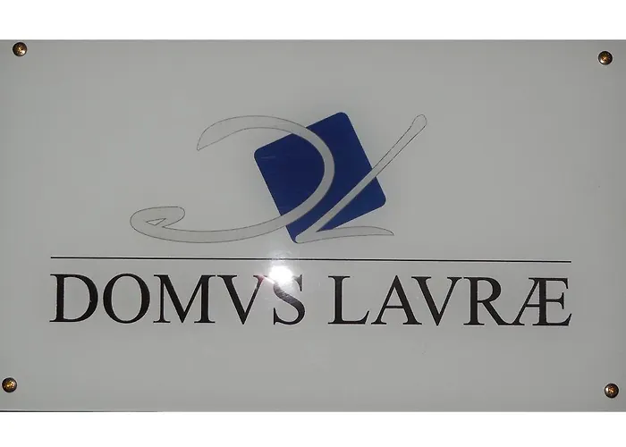 בית הארחה Domus Laurae 3*